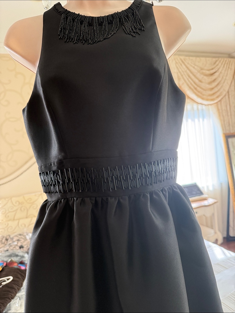 Elegant Black Beaded Waist Prom Dress
